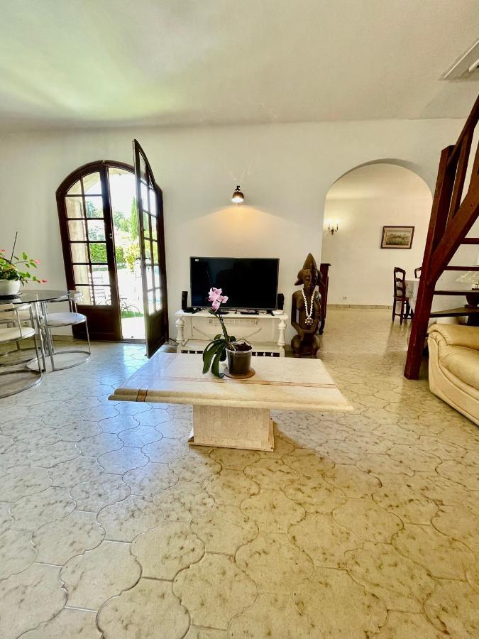 Maison En Provence Avec Piscine Le Beausset Ngoại thất bức ảnh